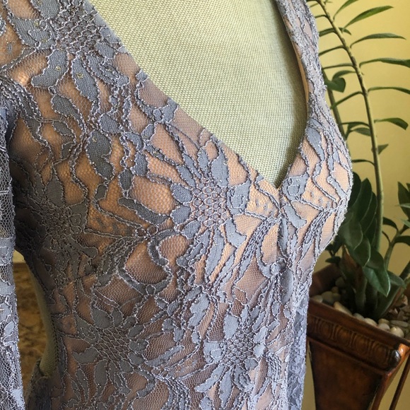 Windsor Periwinkle Blue Evening Gown - Picture 3 of 5